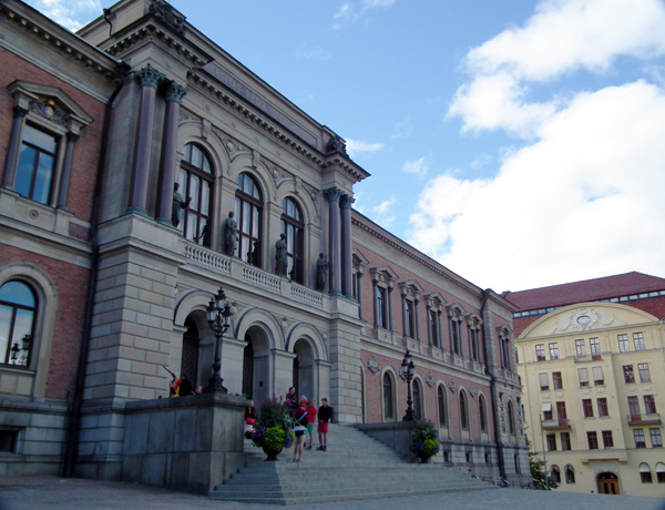 Uppsala大学